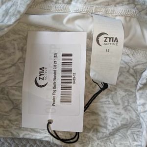 ZYIA Pewter Fog Knife-Waisted Leggings